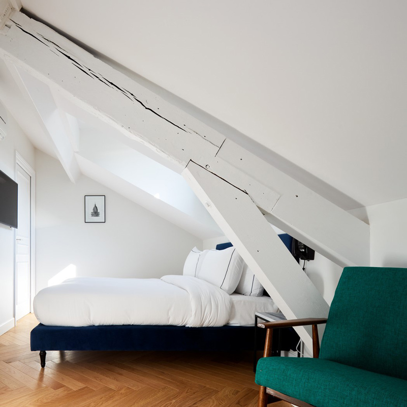hotel rendez-vous batignolles paris france