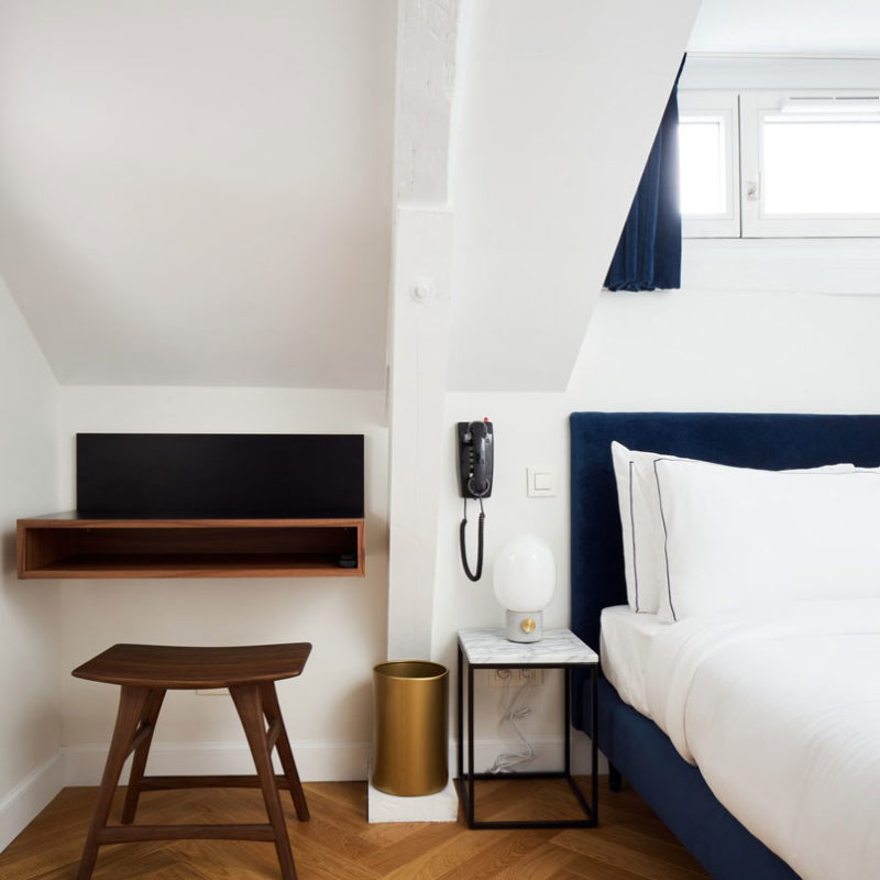 hotel rendez-vous batignolles paris france