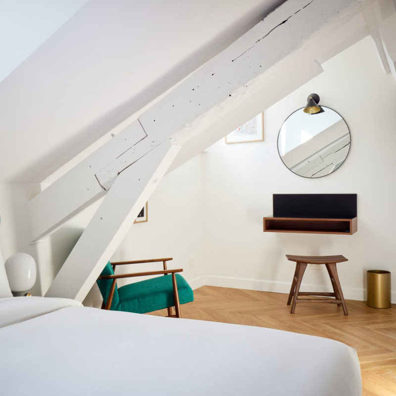 hotel rendez-vous batignolles paris france