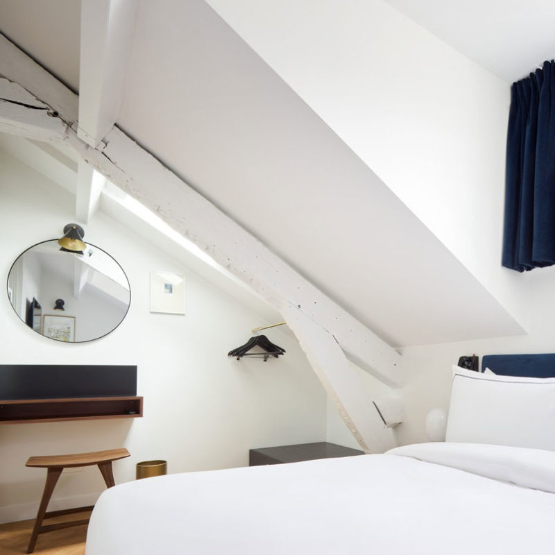 hotel rendez-vous batignolles paris france
