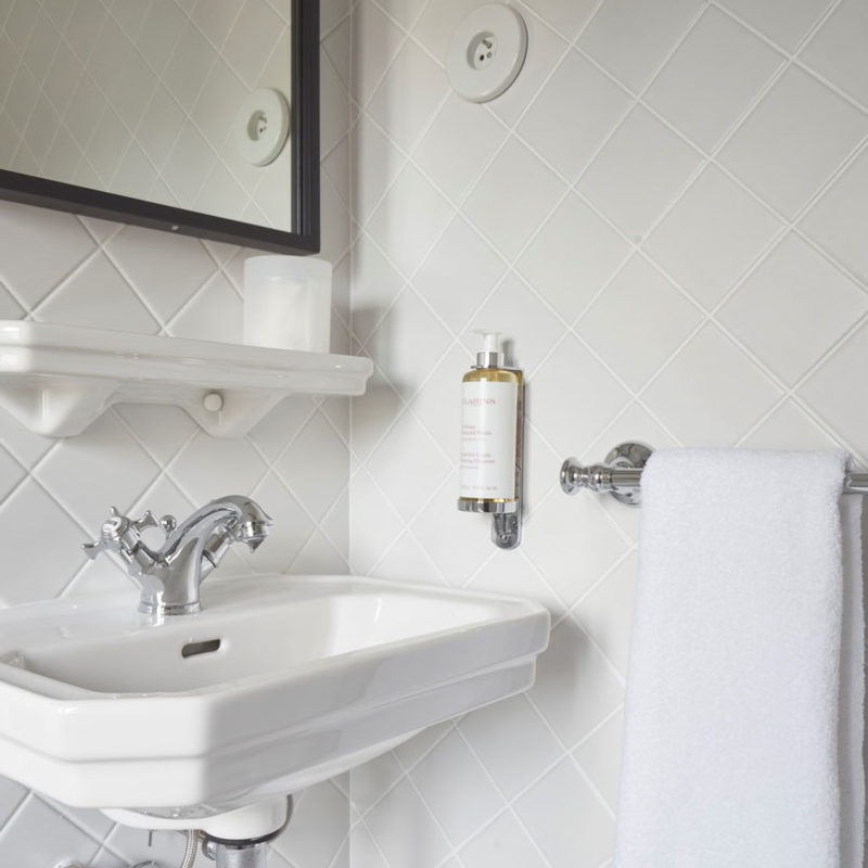hotel rendez-vous batignolles paris france