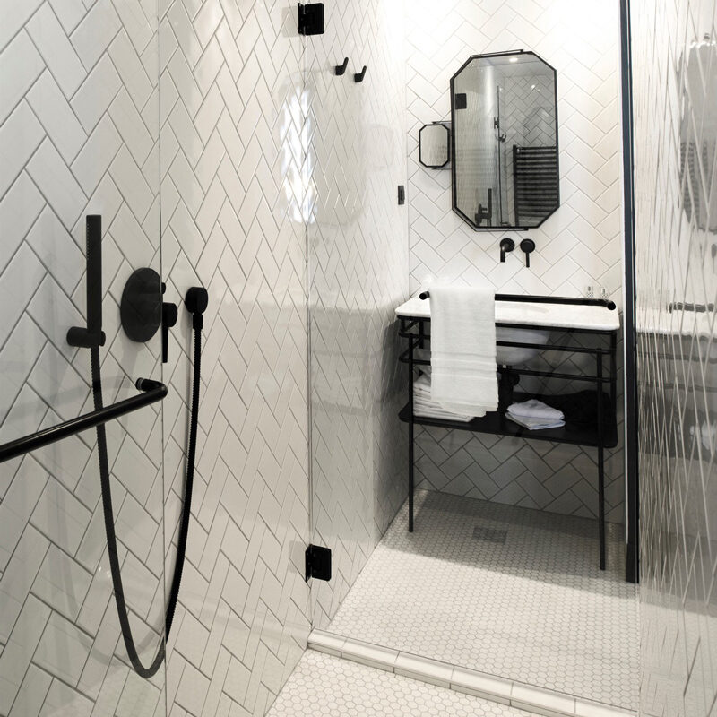 hotel coq paris france