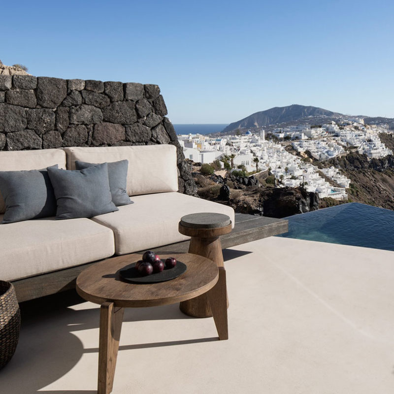 vora villas santorin grece