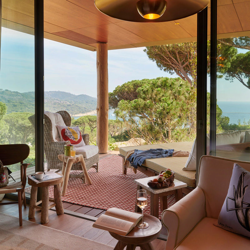 Lily of the valley hotel starck la croix valmer france