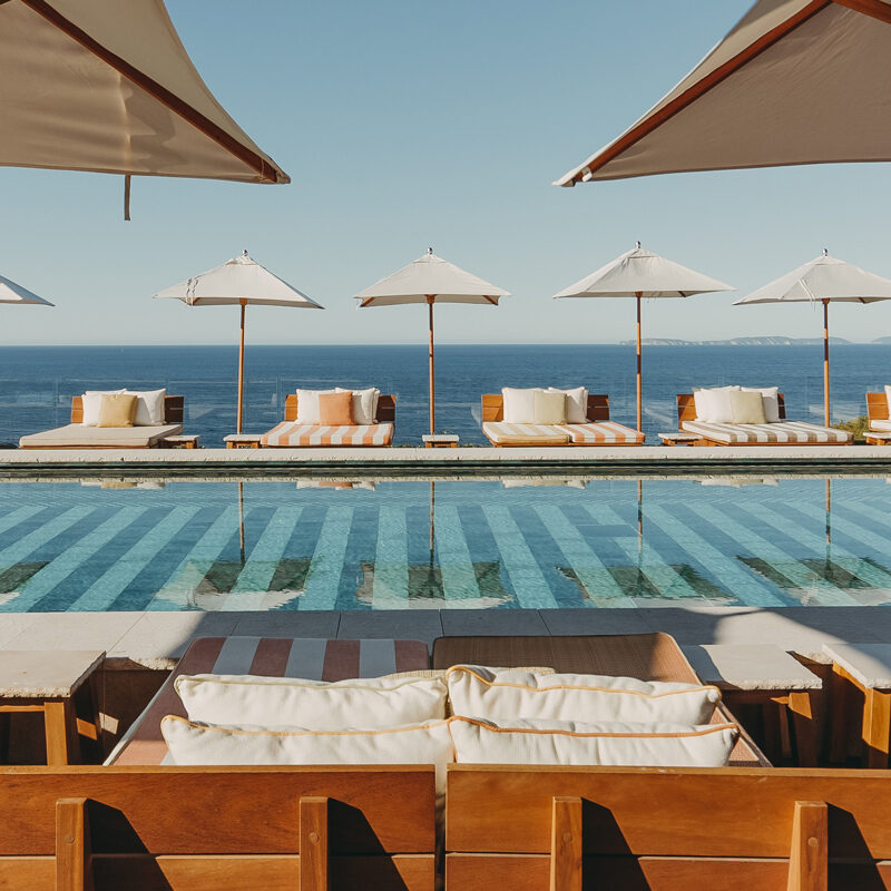ily of the valley hotel la coix valmer france starck
