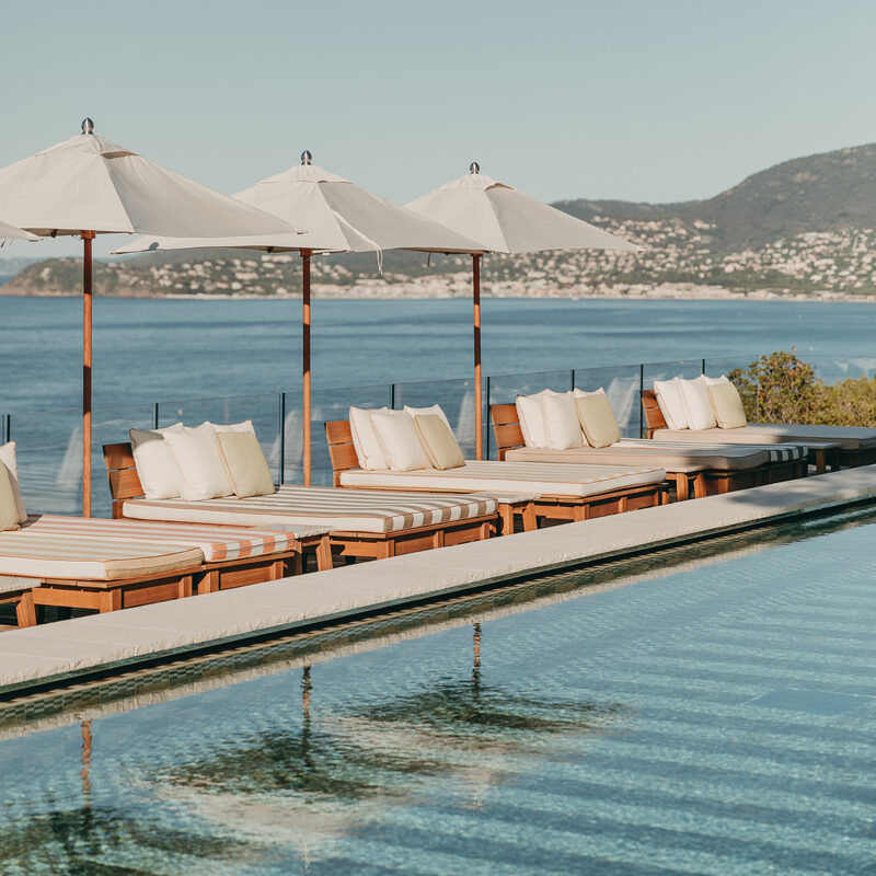 ily of the valley hotel la coix valmer france starck