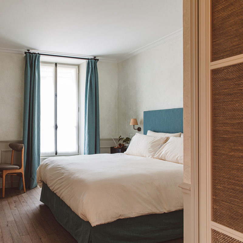 hoy hotel paris france