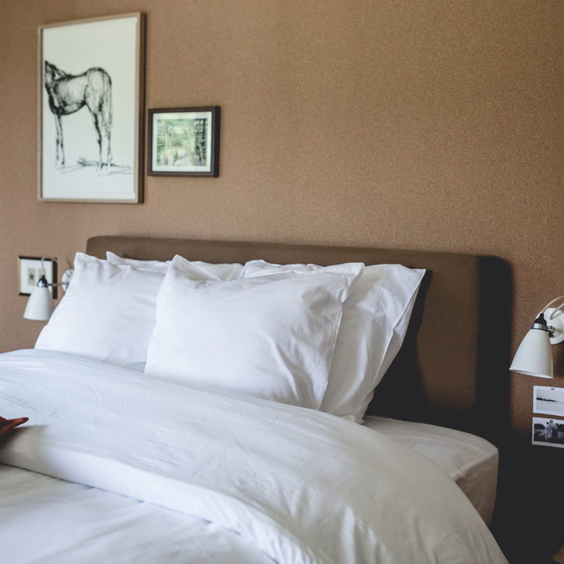 le barn hotel bonnelles france