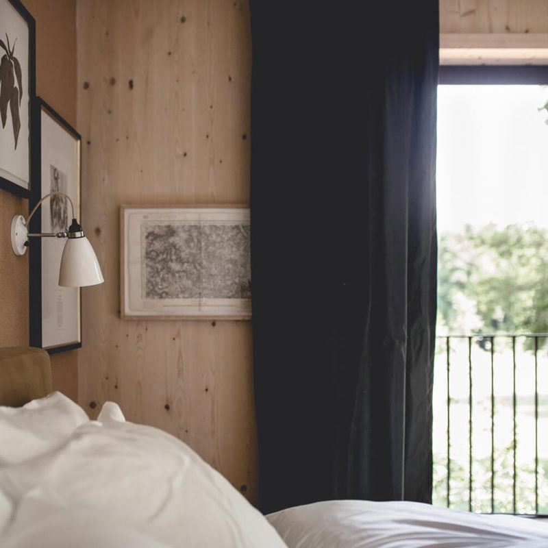 le barn hotel bonnelles france