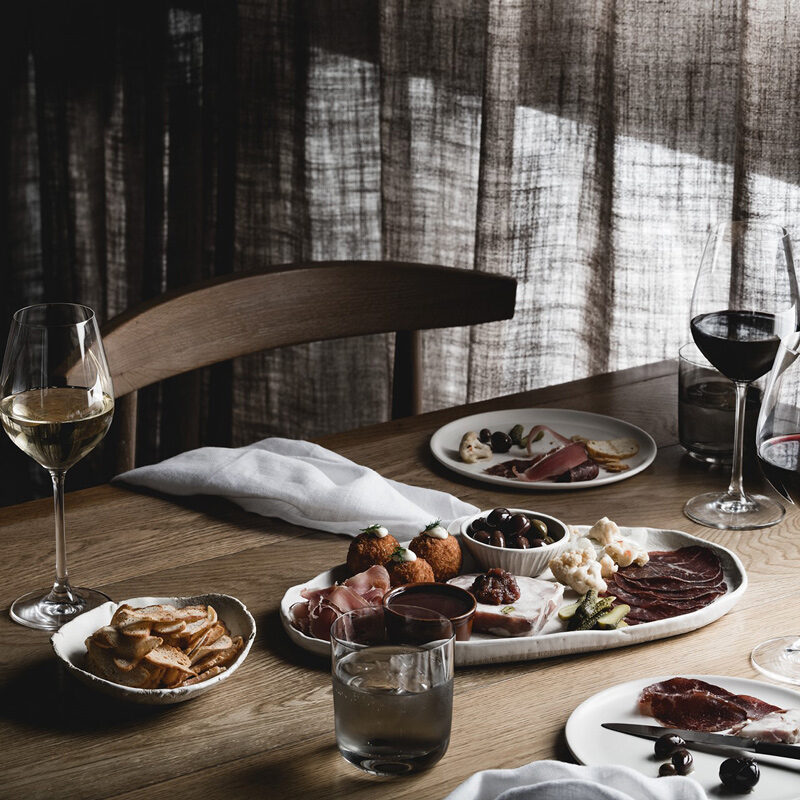 mitchelton winery hotel nagambie australia hecker guthrie
