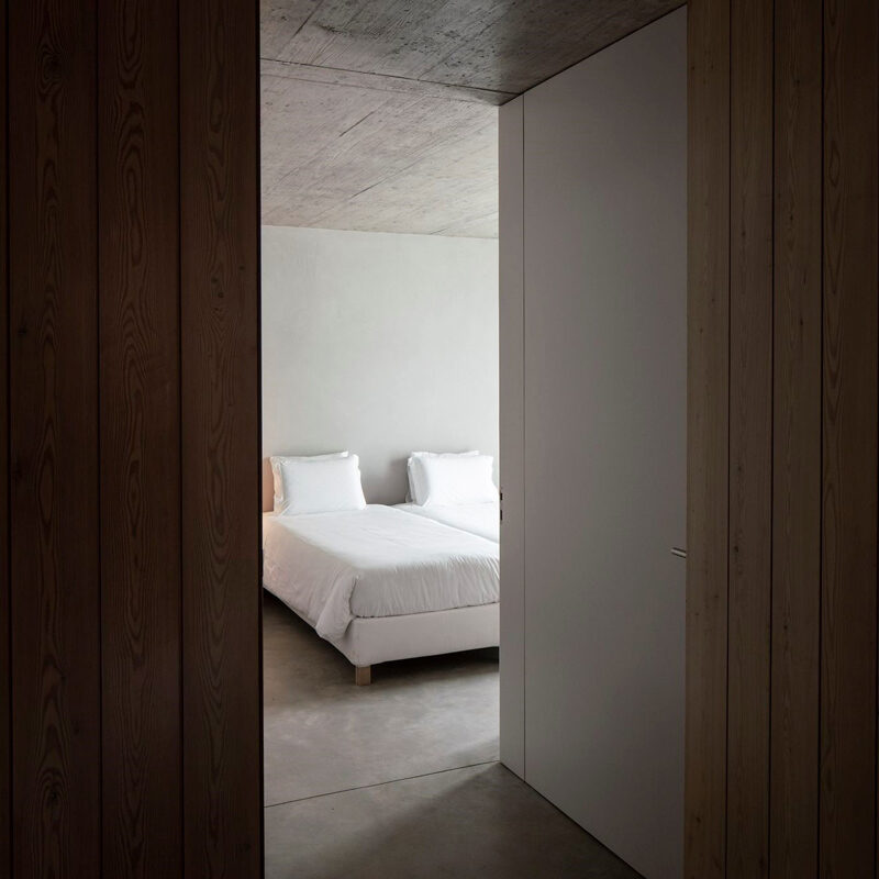 casa na terra monsaraz silent living aire mateus portugal