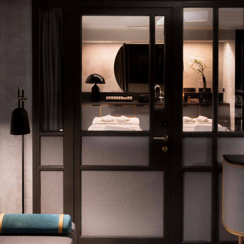 hotel flanelles paris france