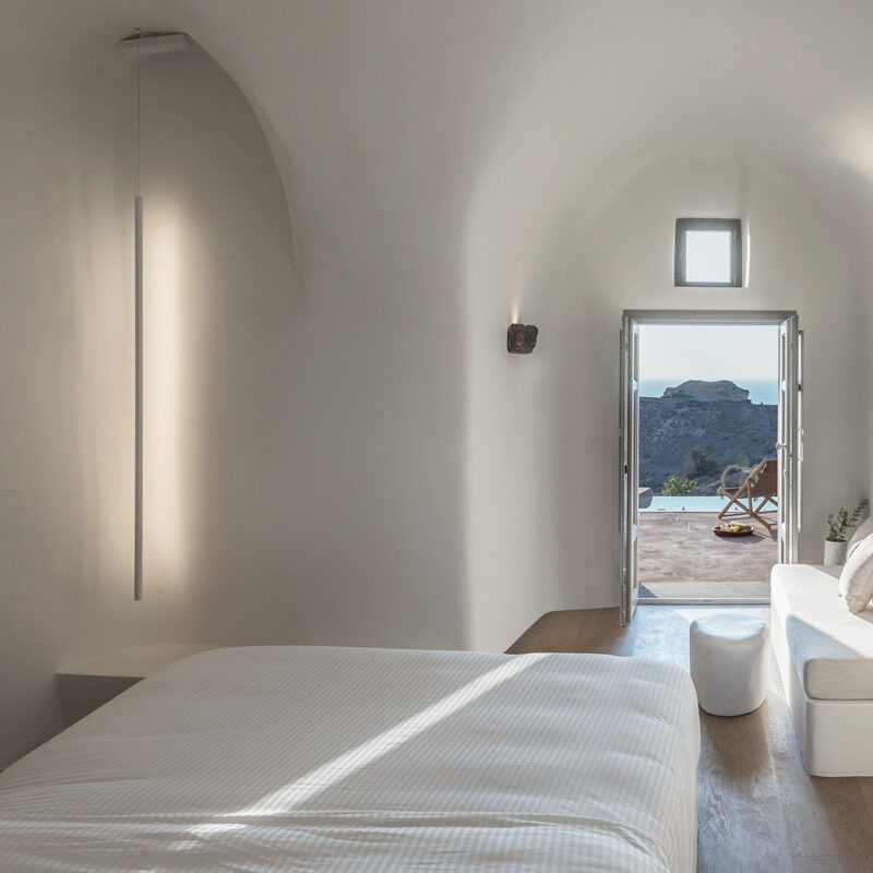 old castle oia santorini hotel greece Kapsimalis Architects