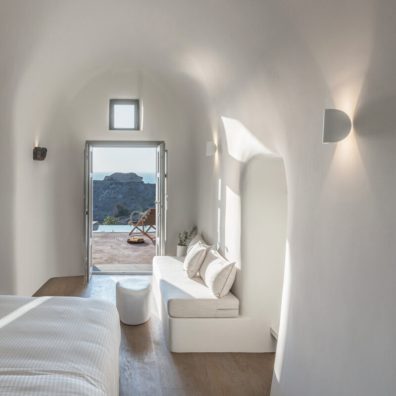 old castle oia santorini hotel greece Kapsimalis Architects