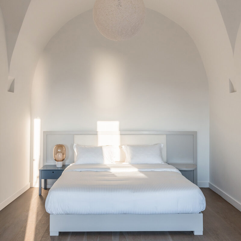 old castle oia santorini hotel greece Kapsimalis Architects