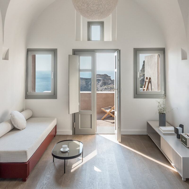 old castle oia santorini hotel greece Kapsimalis Architects