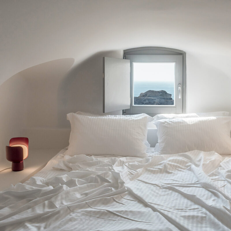 old castle oia santorini hotel greece Kapsimalis Architects