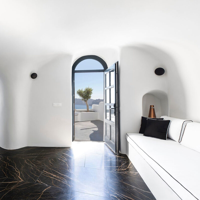 abyss santorini hotel oia greece