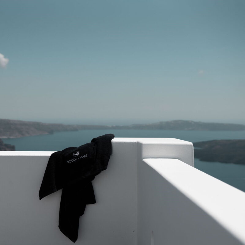 stella rocca a mare hotel imerovigli santorini greece
