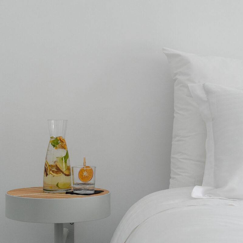 echoes luxury suites hotel oia santorini greece