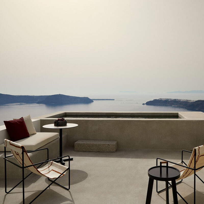 atoles retreat imerovigli santorini greece