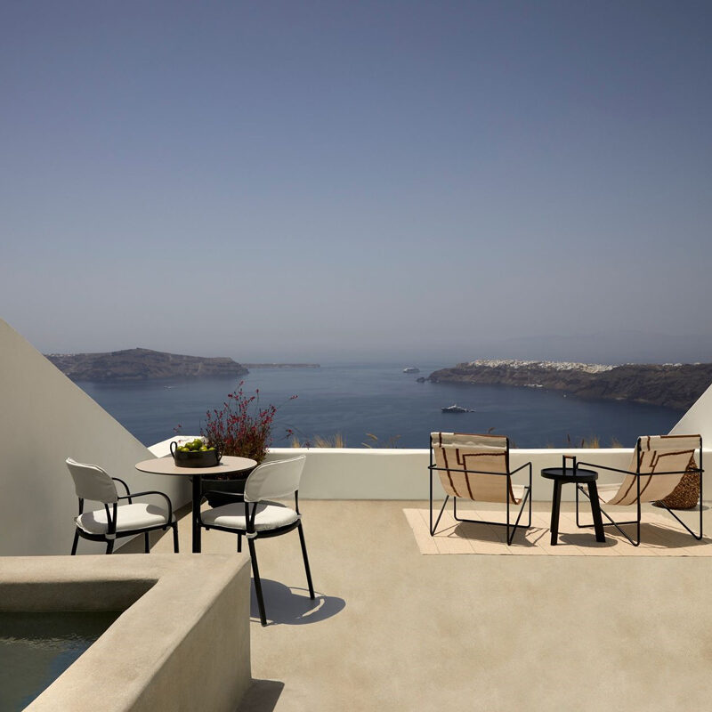atoles retreat imerovigli santorini greece