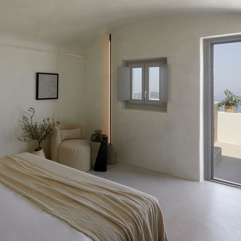 atoles retreat imerovigli santorini greece