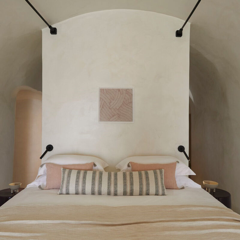 atoles retreat imerovigli santorini greece
