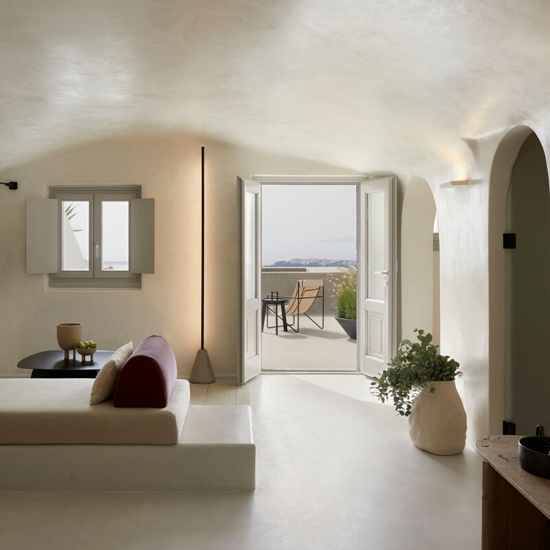 atoles retreat imerovigli santorini greece