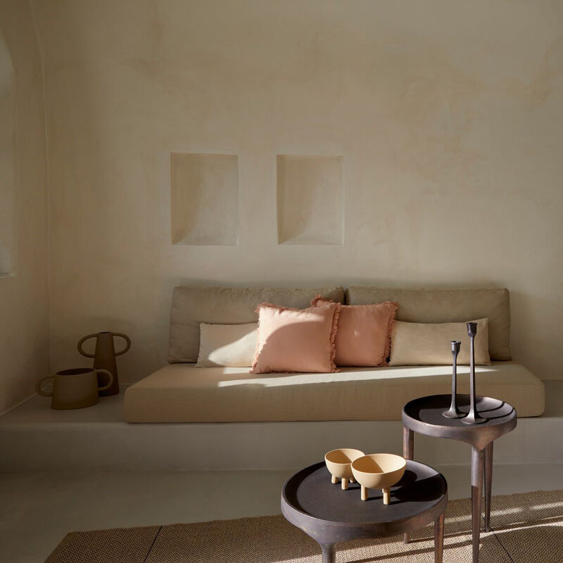 atoles retreat imerovigli santorini greece