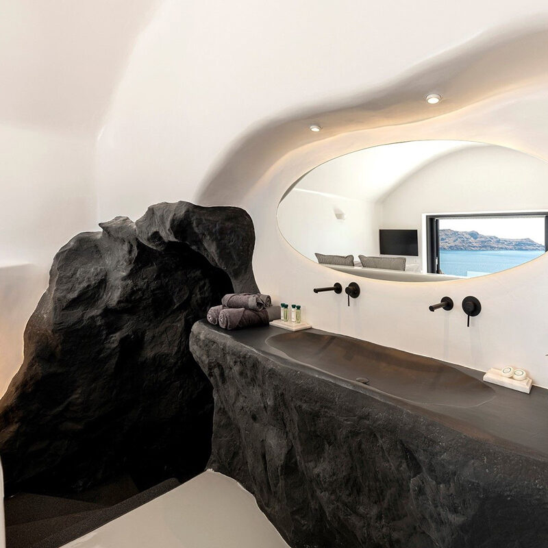 olvos luxury suites hotel oia santorini greece