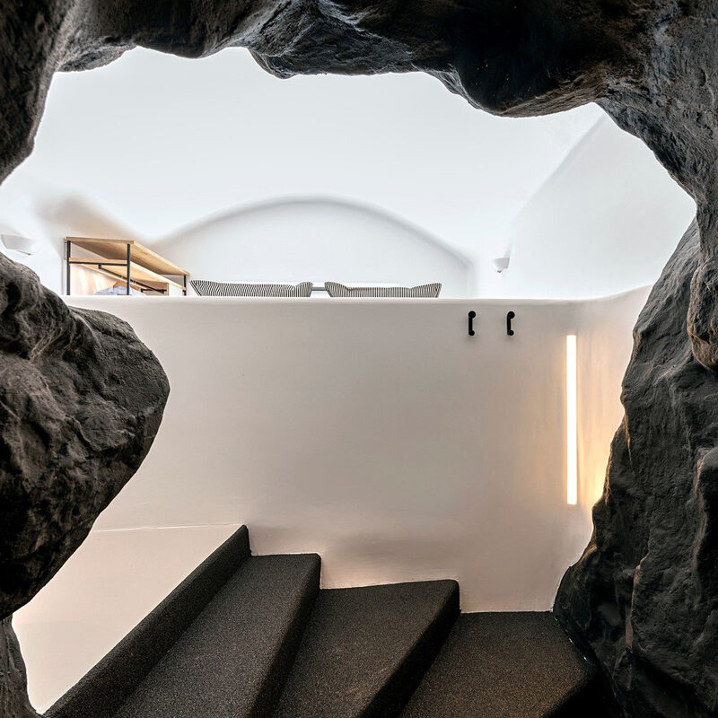olvos luxury suites hotel oia santorini greece