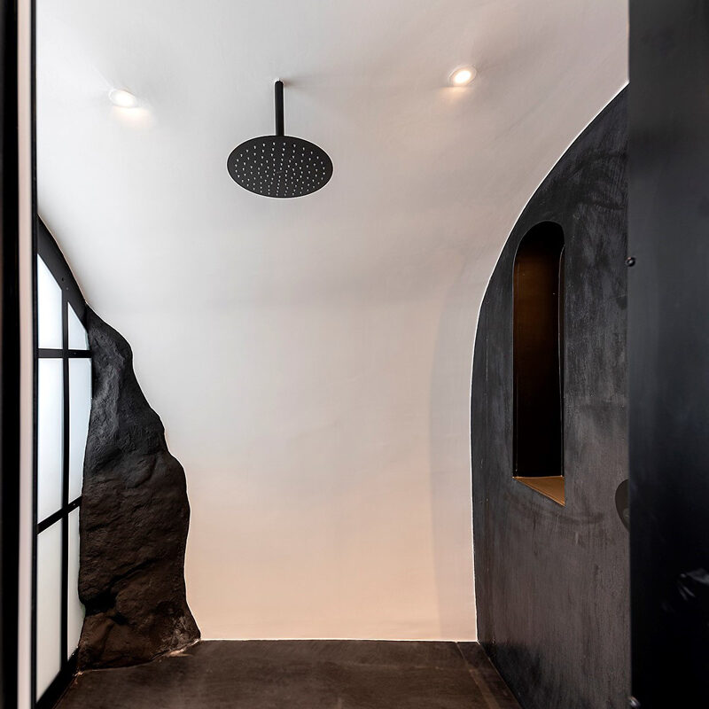 olvos luxury suites hotel oia santorini greece