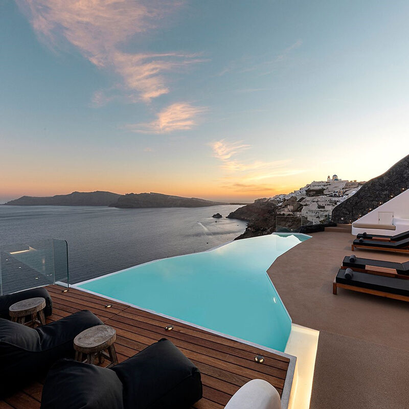olvos luxury suites hotel oia santorini greece