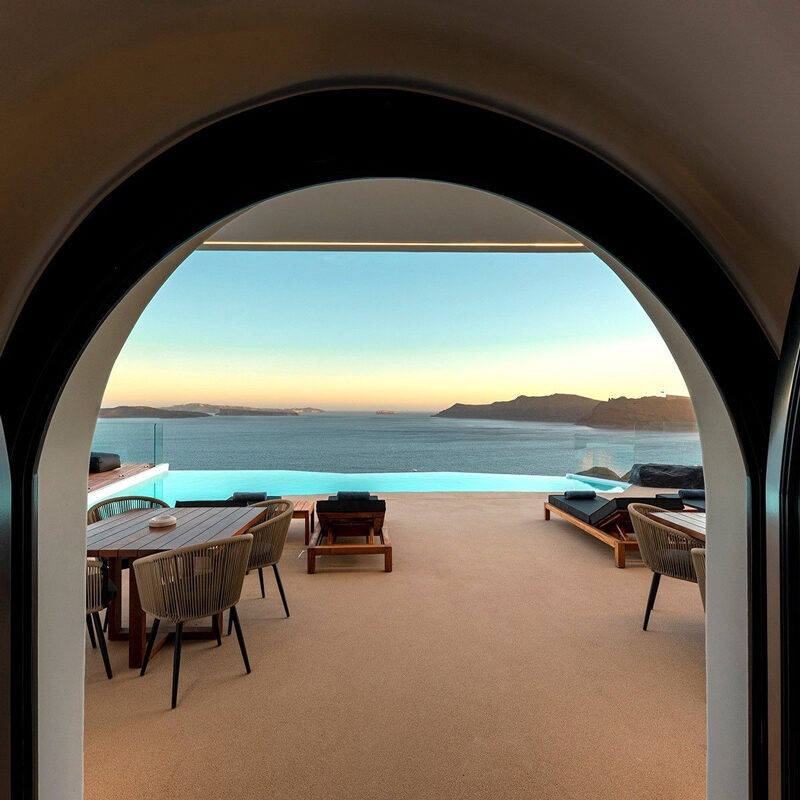 olvos luxury suites hotel oia santorini greece