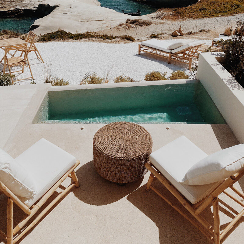 white pebble suites hotel milos pollonia greece kkmk