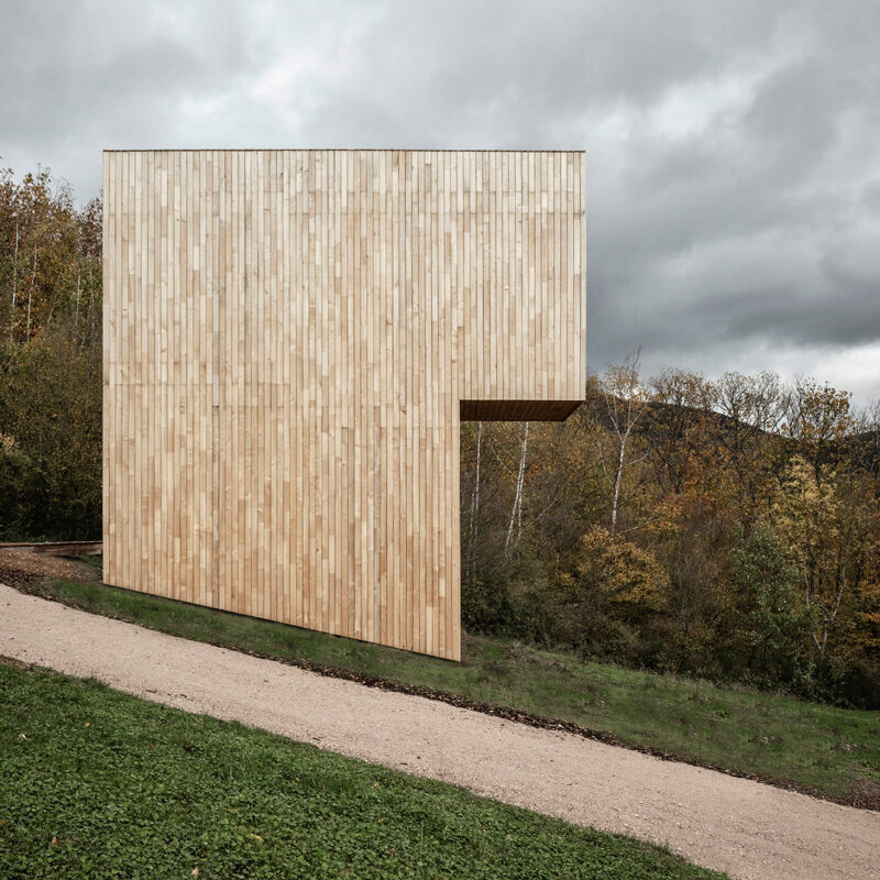 hotel 48 nord breitenbach france reiulf ramstad architects