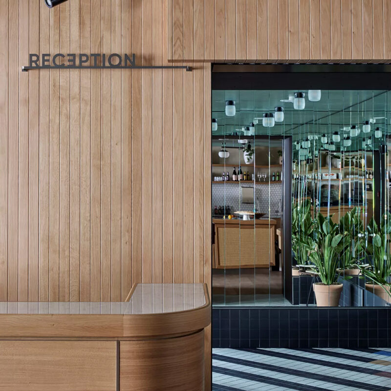 schwan locke hotel munich germany fettle