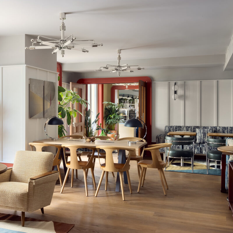 schwan locke hotel munich germany fettle