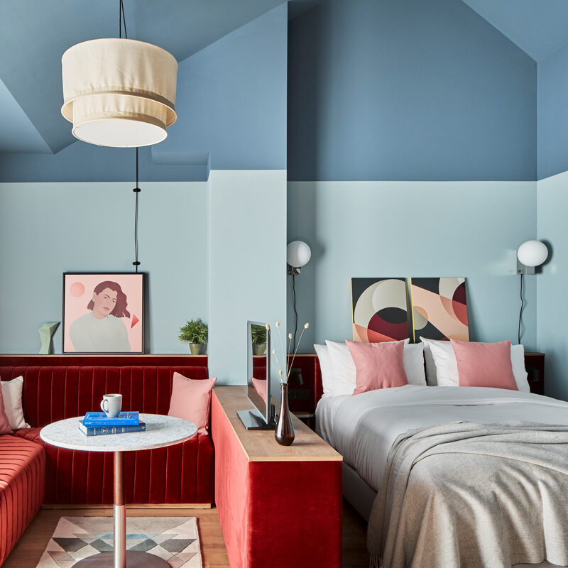 schwan locke hotel munich germany fettle