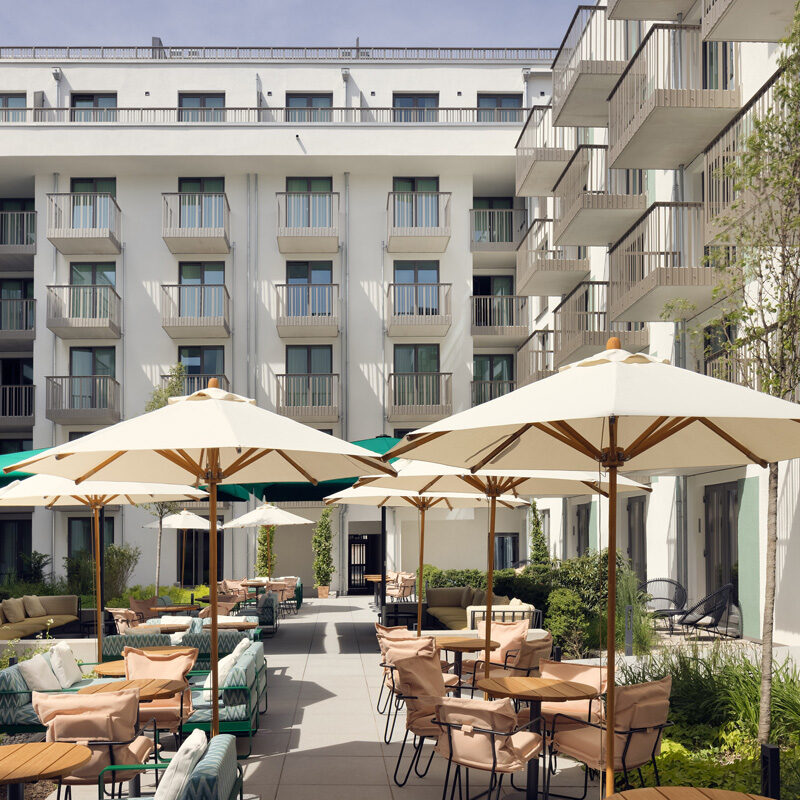 schwan locke hotel munich germany fettle