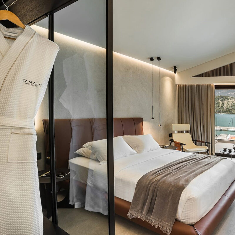 canale hotel suites argostoli kefalonia greece