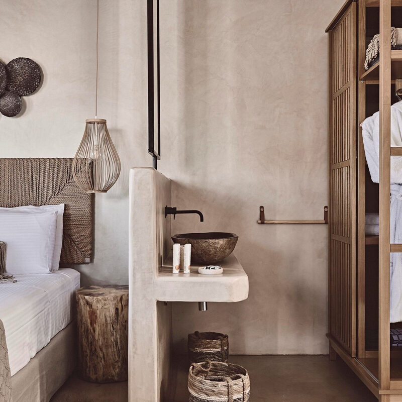 noon beyond accommodation pollonia milos greece