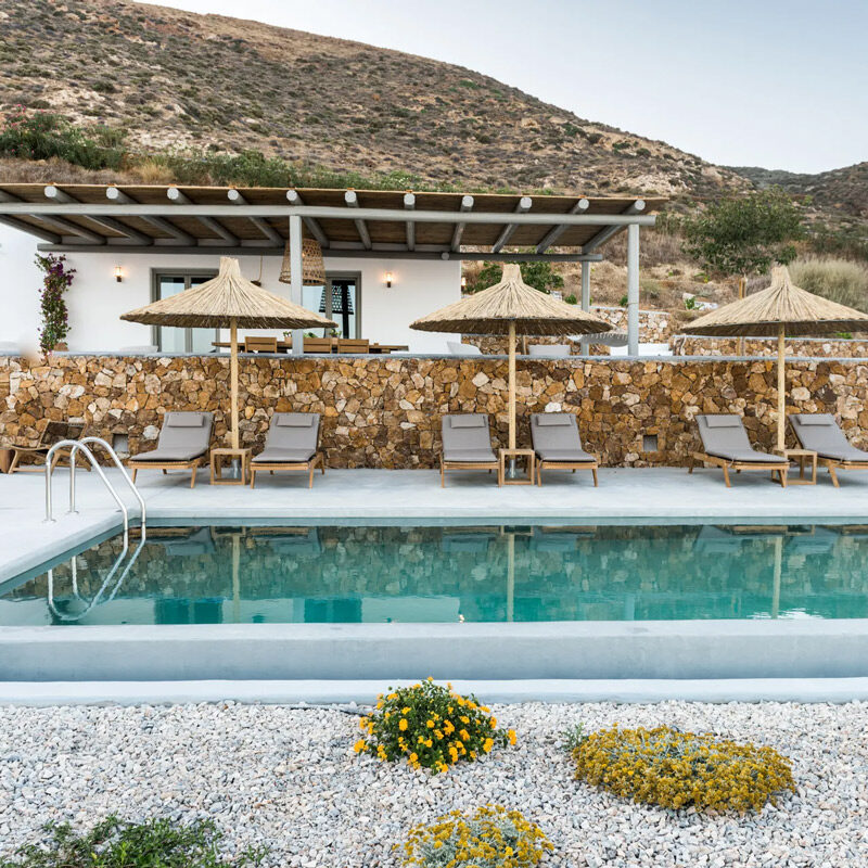 ypseli anafi hive hotel greece