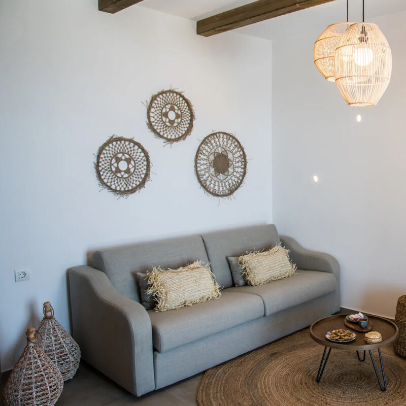 ypseli anafi hive hotel greece