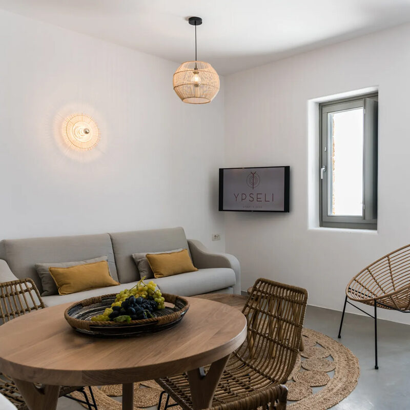 ypseli anafi hive hotel greece