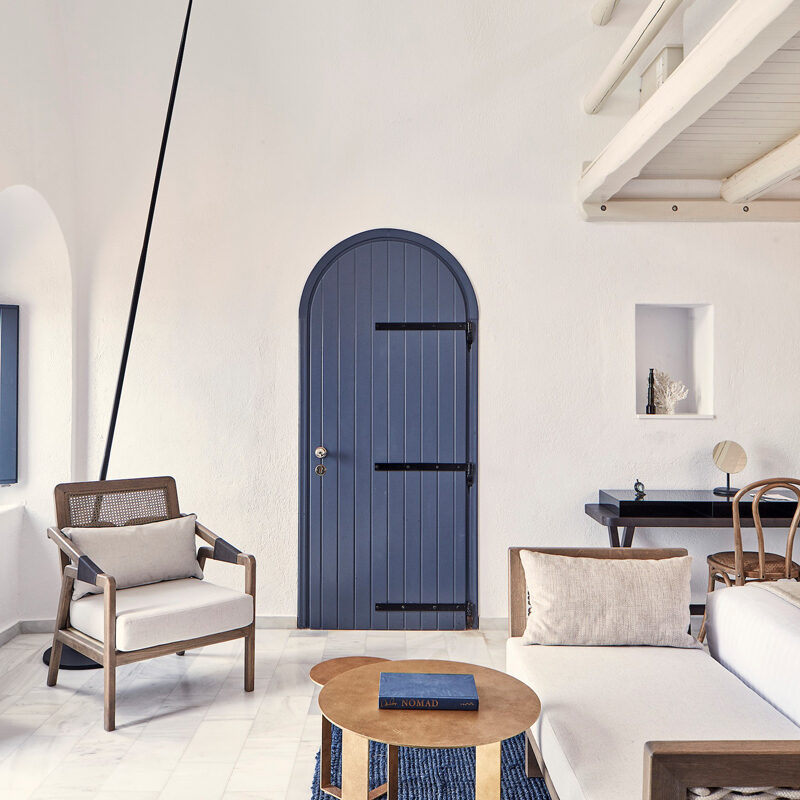 homeric poems hotel santorini-greece-interior design laboratorium cave suite