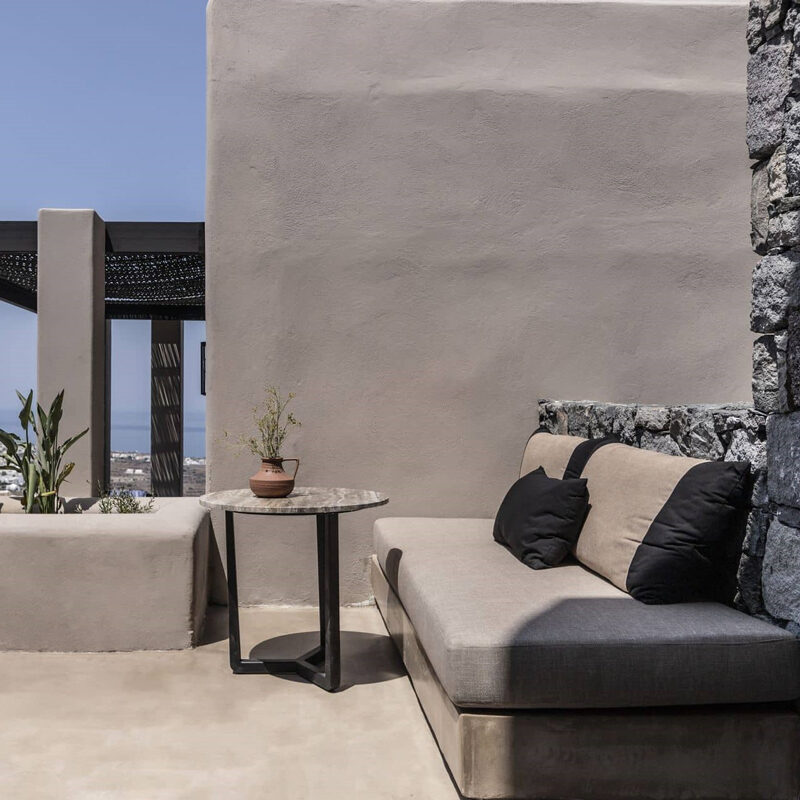 nimbus santorini oia hotel greece