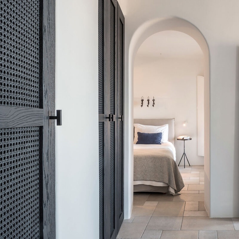 porto fira suites hotel santorini-greece-interior design laboratorium