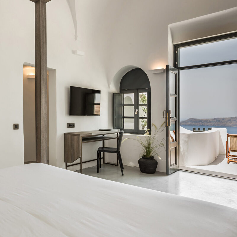 sun rocks santorini greece hotel kritikos